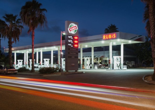 Walkers Road Gas Station - Rubis Cayman